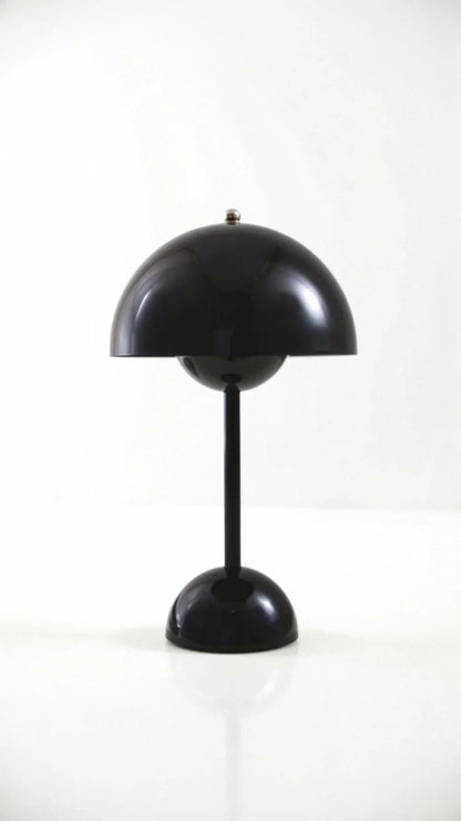 Trådløs bordlampe med minimalistisk design