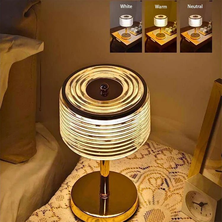 HaloLume – LED-ringbordlampe i guld med flerlagsskærm til elegante interiører