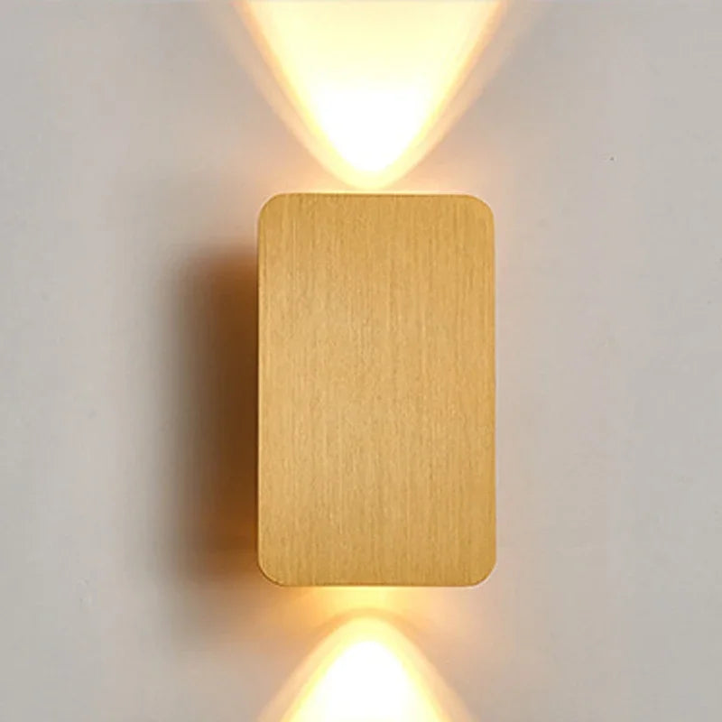 Moderne LED Væglampe – Minimalistisk Design