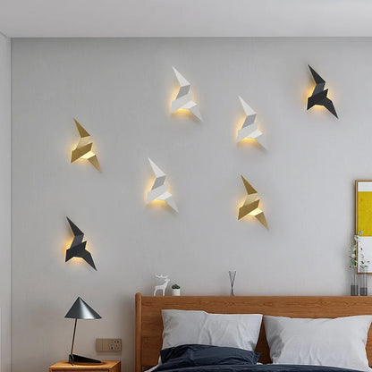 Moderne LED-væglampe med origami-fugl