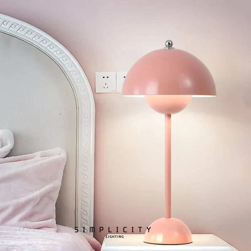 Trådløs bordlampe med minimalistisk design