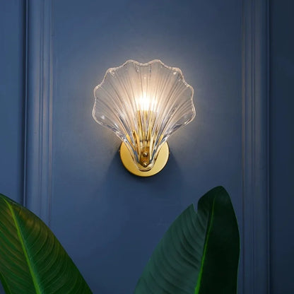 Væglampe med muslingeform og LED