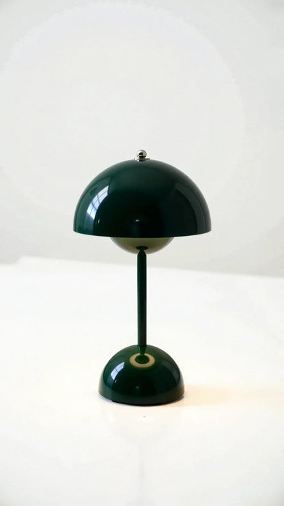 Trådløs bordlampe med minimalistisk design