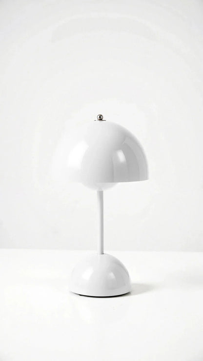 Trådløs bordlampe med minimalistisk design