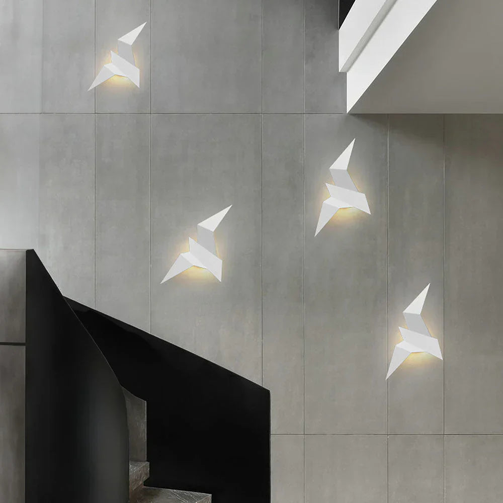 Moderne LED-væglampe med origami-fugl