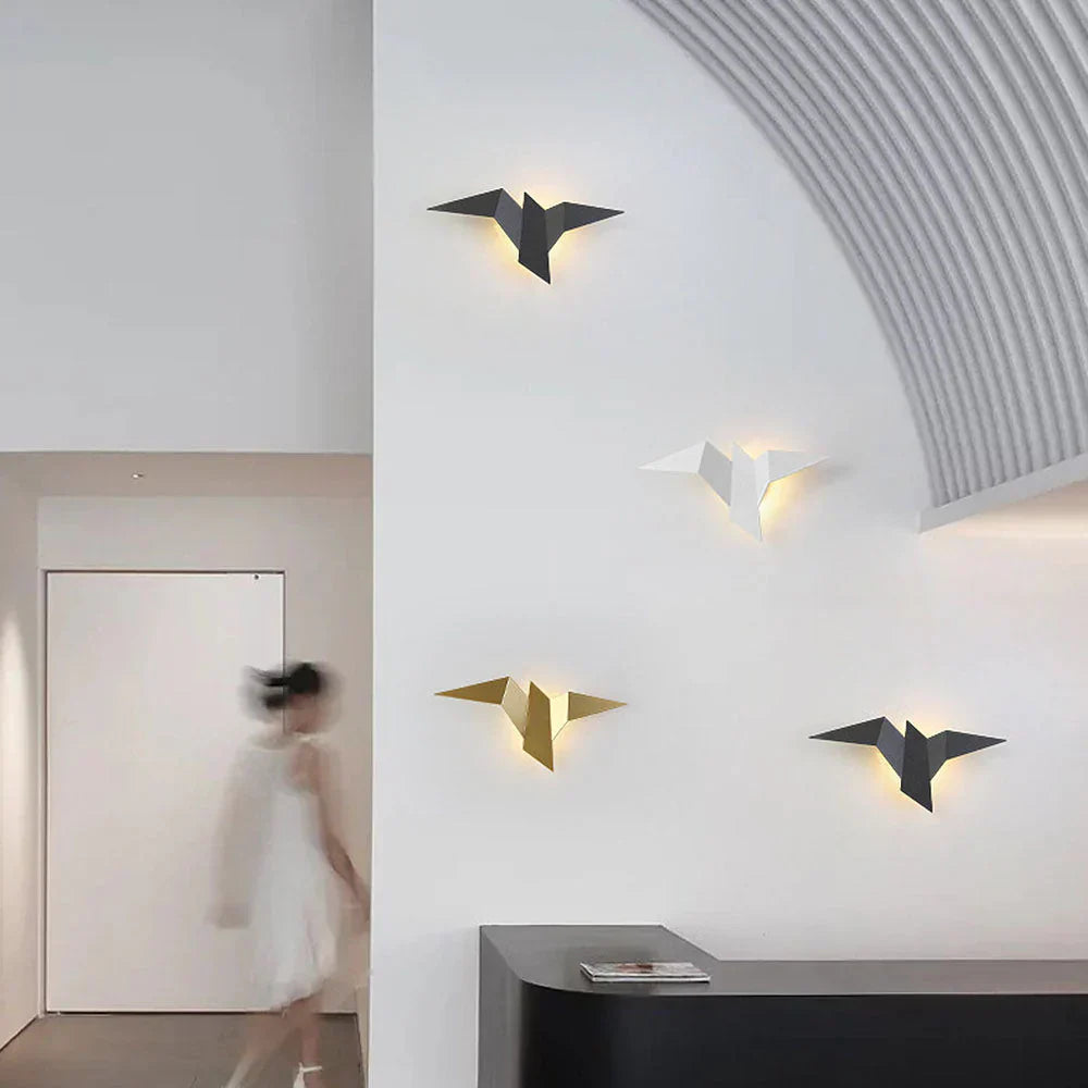 Moderne LED-væglampe med origami-fugl